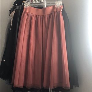 Express pink mauve tool skirt